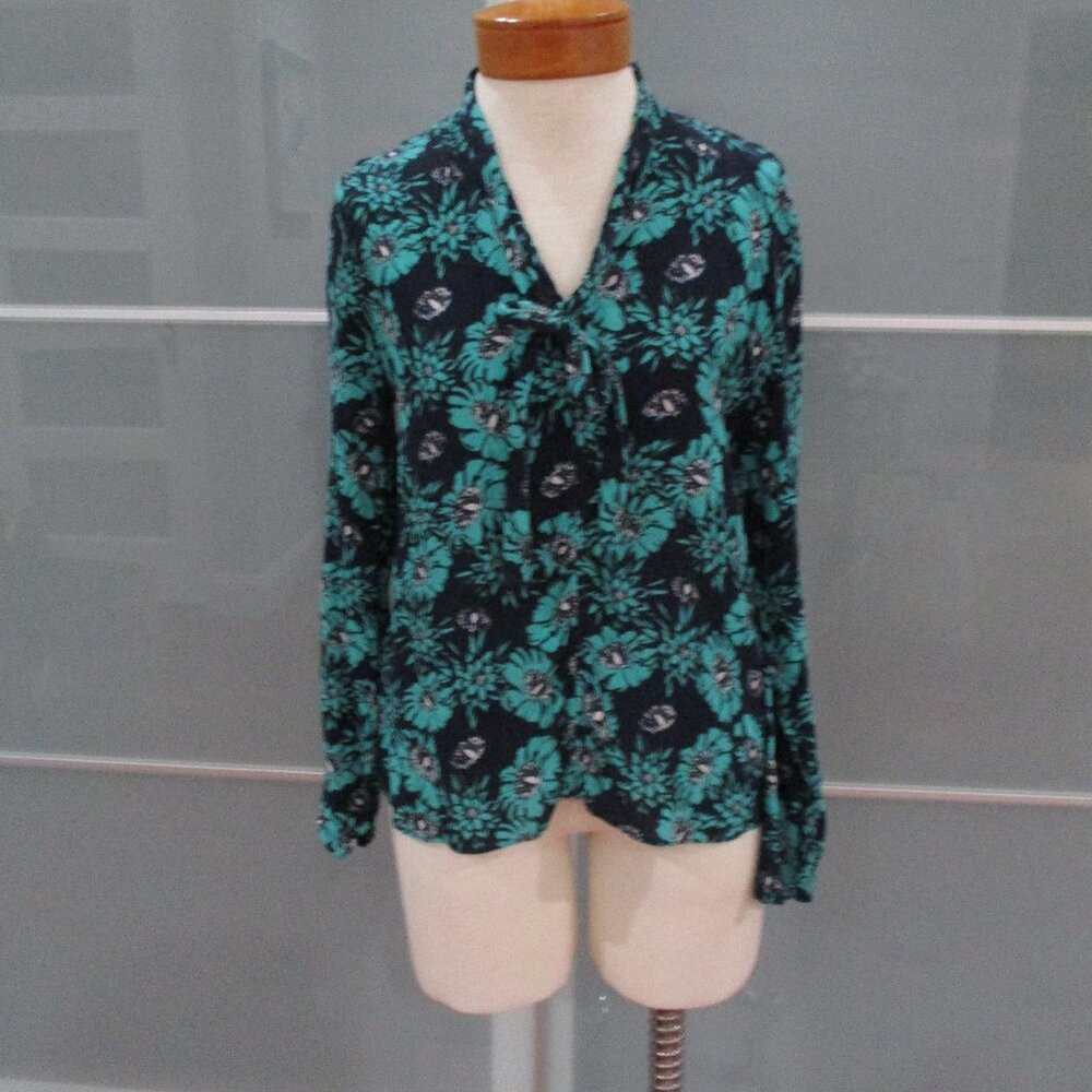 Markus Lupfer Long Sleeve V-Neck Floral Print Blouse Top